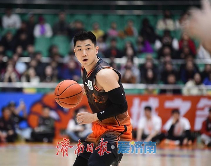 山东男篮惨败浙江稠州银行 双外援强势主导胜负