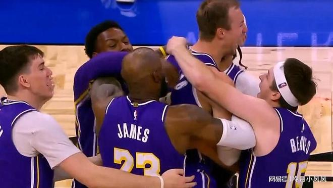 肯纳德绝杀三分助湖人九连胜 詹姆斯生涯常规赛