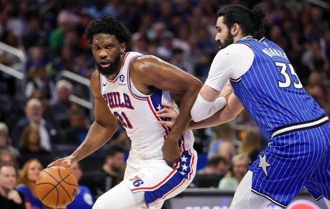 76人逆转魔术晋级季后赛 马克西砍31分成头号功臣