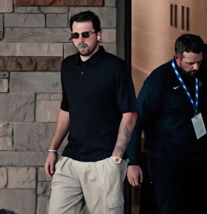 湖人火箭季后赛首轮对决：伤病与预测交织