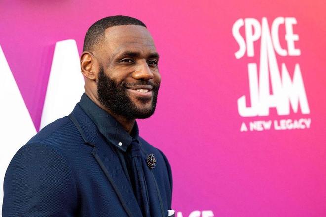 NBA球星收入差距揭秘：商业价值决定阶层跨越
